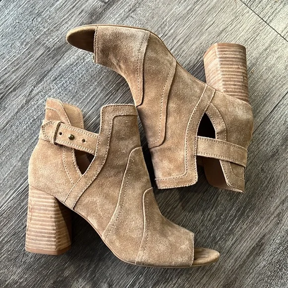 Joe’s Jeans suede peep-toe booties - Picture 4 of 7